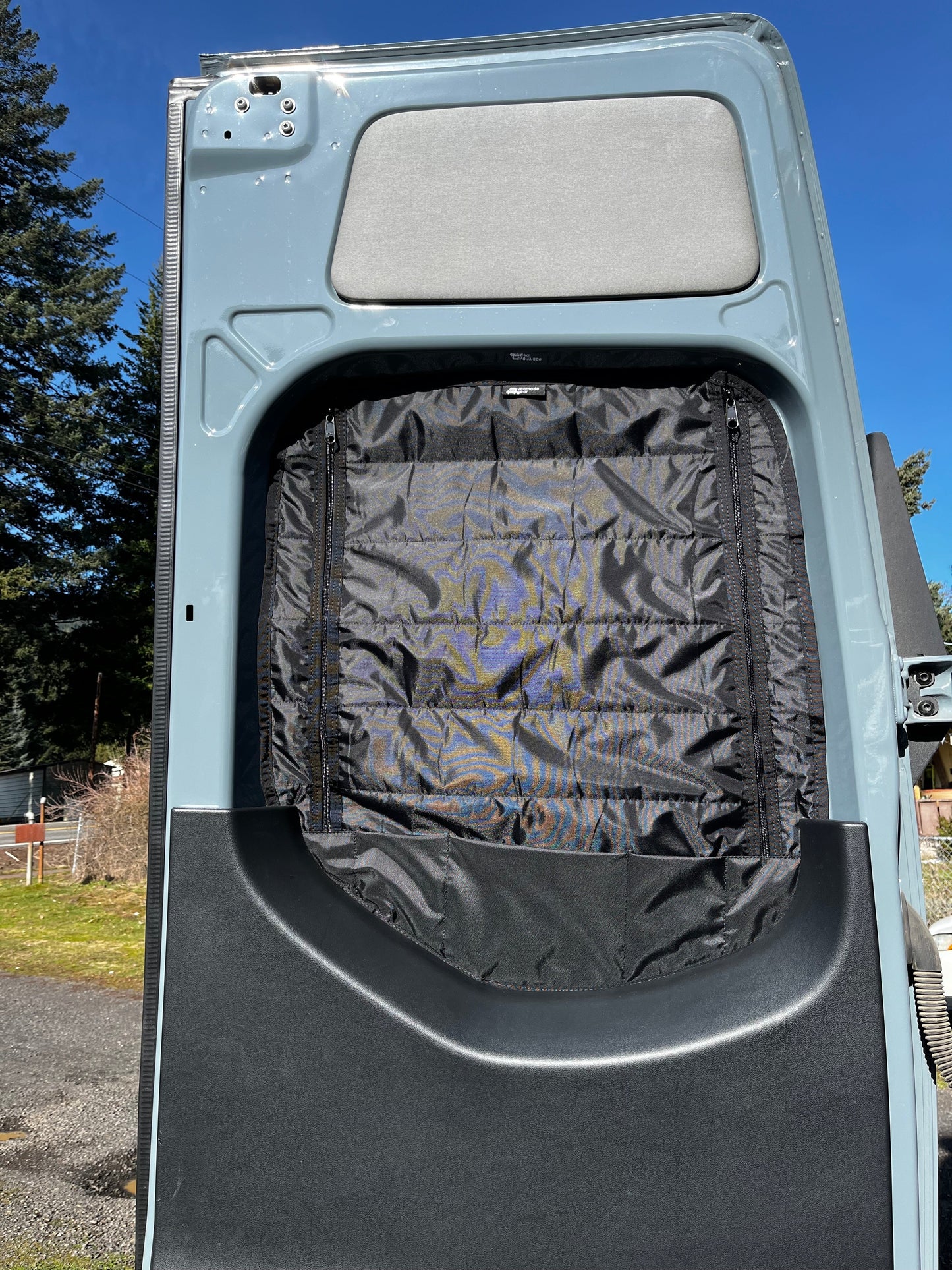 Sprinter 2019+ - Rear Doors (set) Zipper Series