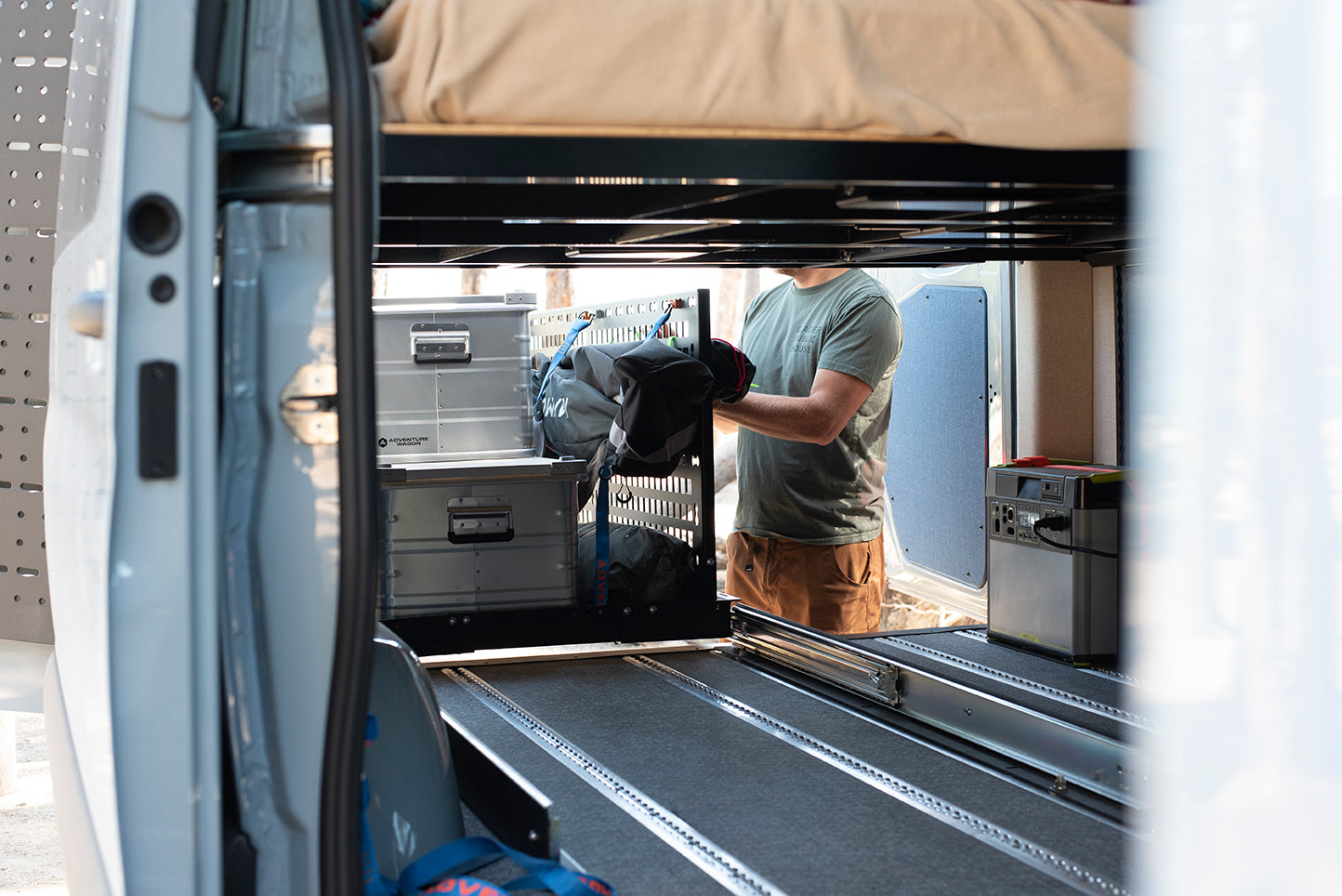 Radio Vans Wave Tray