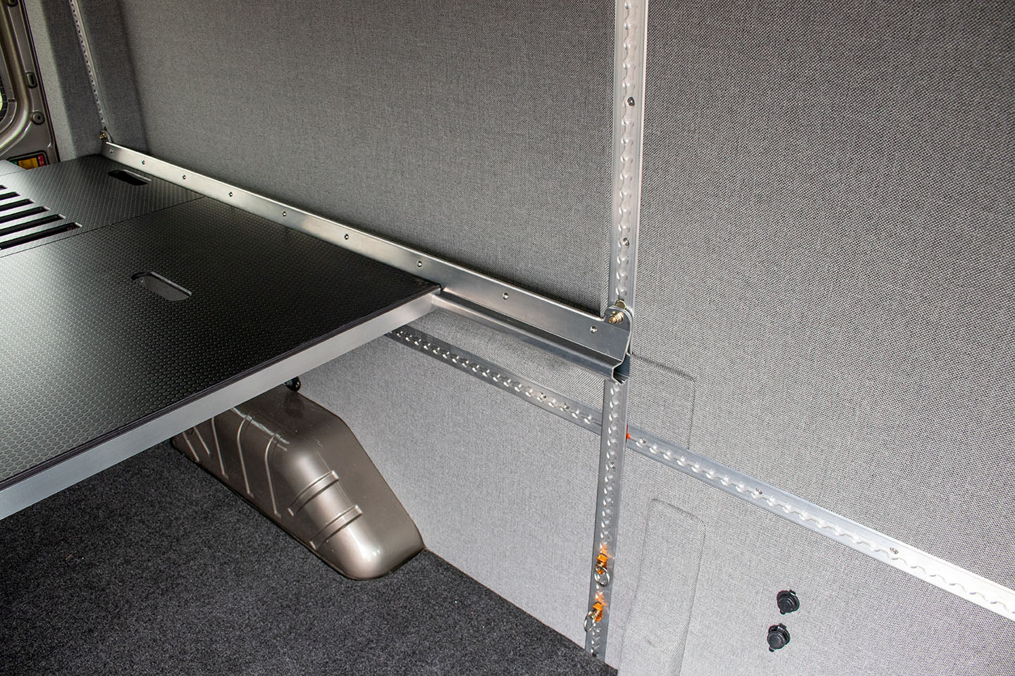detail to show sturdiness of MOAB Traverse Camper Van Bed