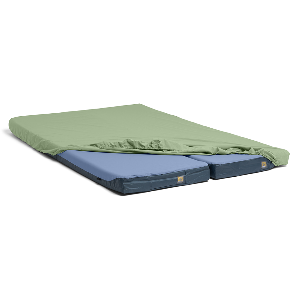 Fitted Sheet Cooling