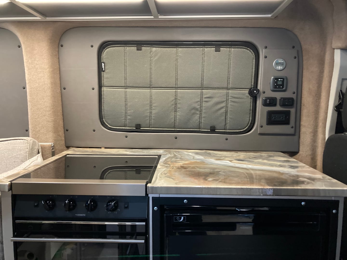 CRL Universal Window Shade (FW904RS)