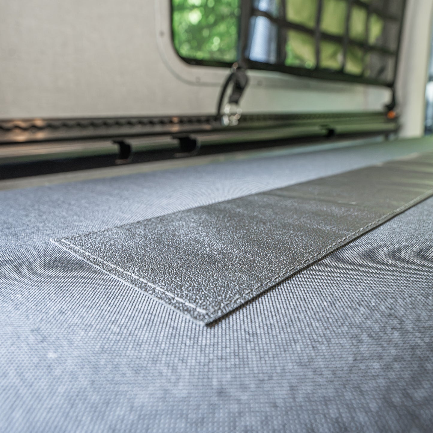 Traverse Mattress Non-slip Bottom Material
